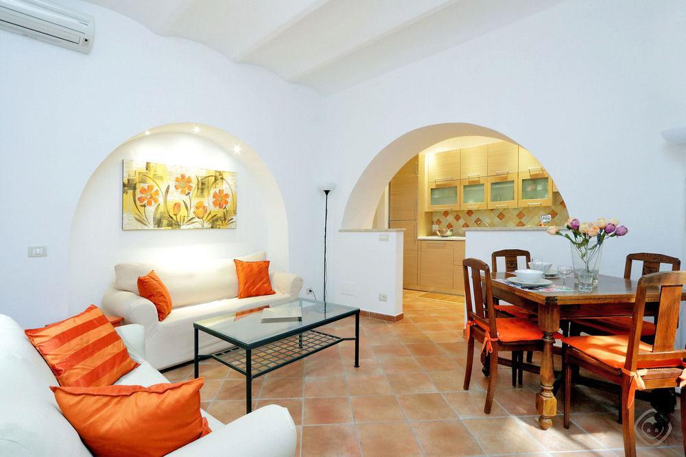 Colosseum Area - Manzoni Apartment *